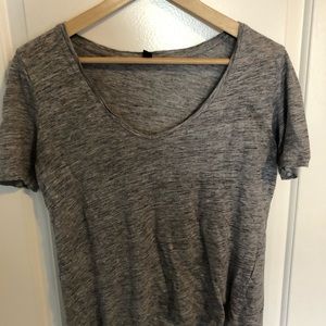Linen grey loose fitting T-shirt